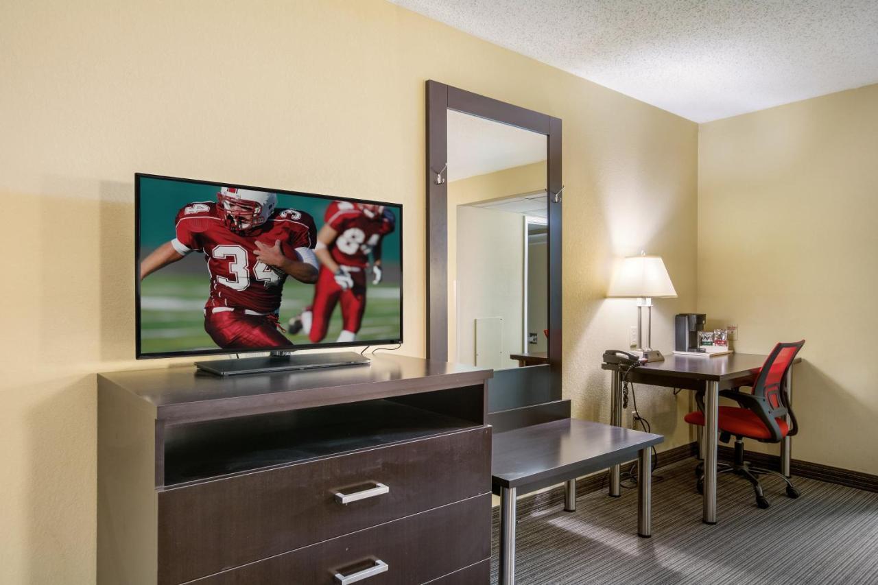 Red Roof Inn Вансен Екстериор снимка