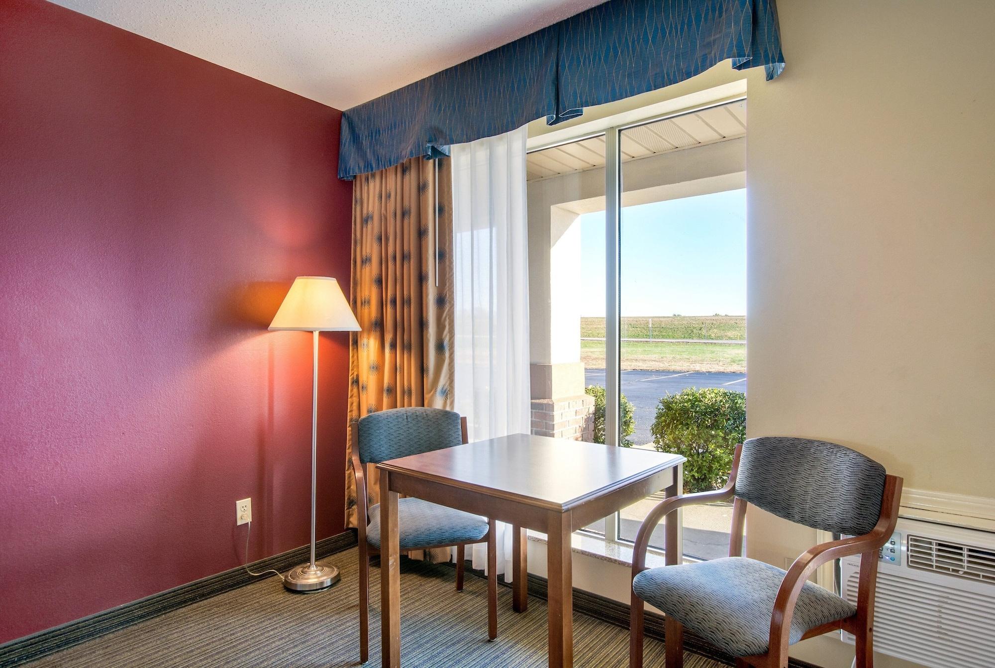 Red Roof Inn Вансен Екстериор снимка