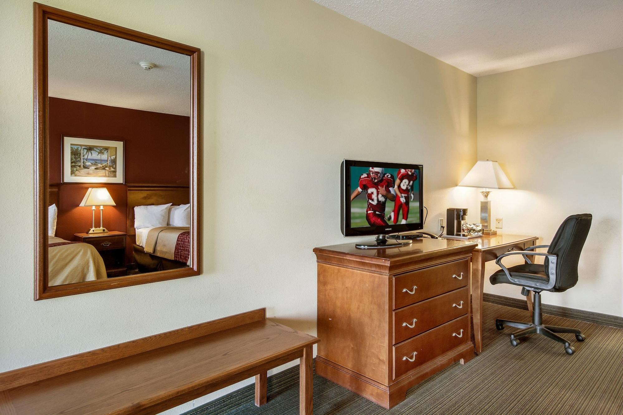 Red Roof Inn Вансен Екстериор снимка